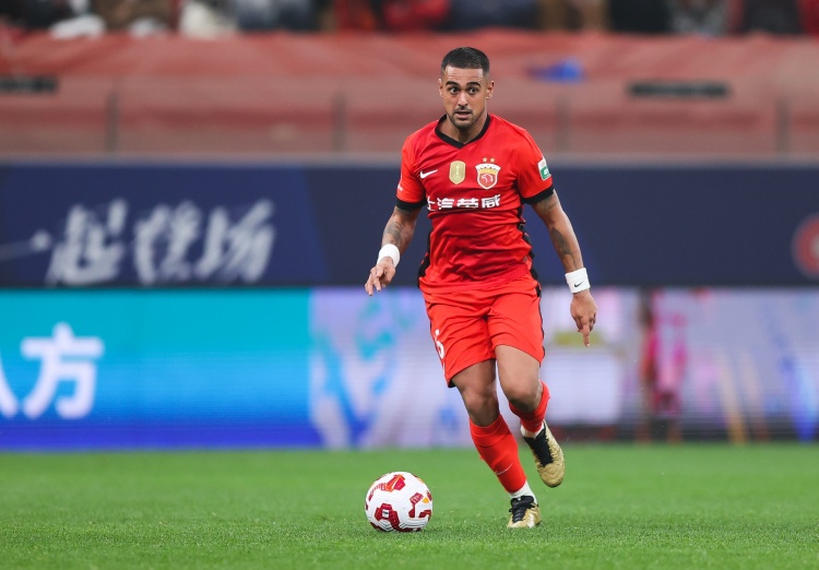 bob半岛体育平台-东体:体系重塑激活莱昂纳多,海港战术升级释放射手空间潜能