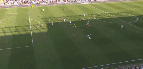 bob半岛体育官方网站-半场：桑托斯0-0弗鲁米嫩塞，吉列尔梅进球被吹，双方0射正