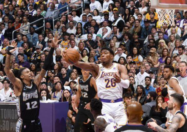 bob半岛体育官方网站-3战轰65分！八村垒变湖人最稳替补 佩总妙手纠错