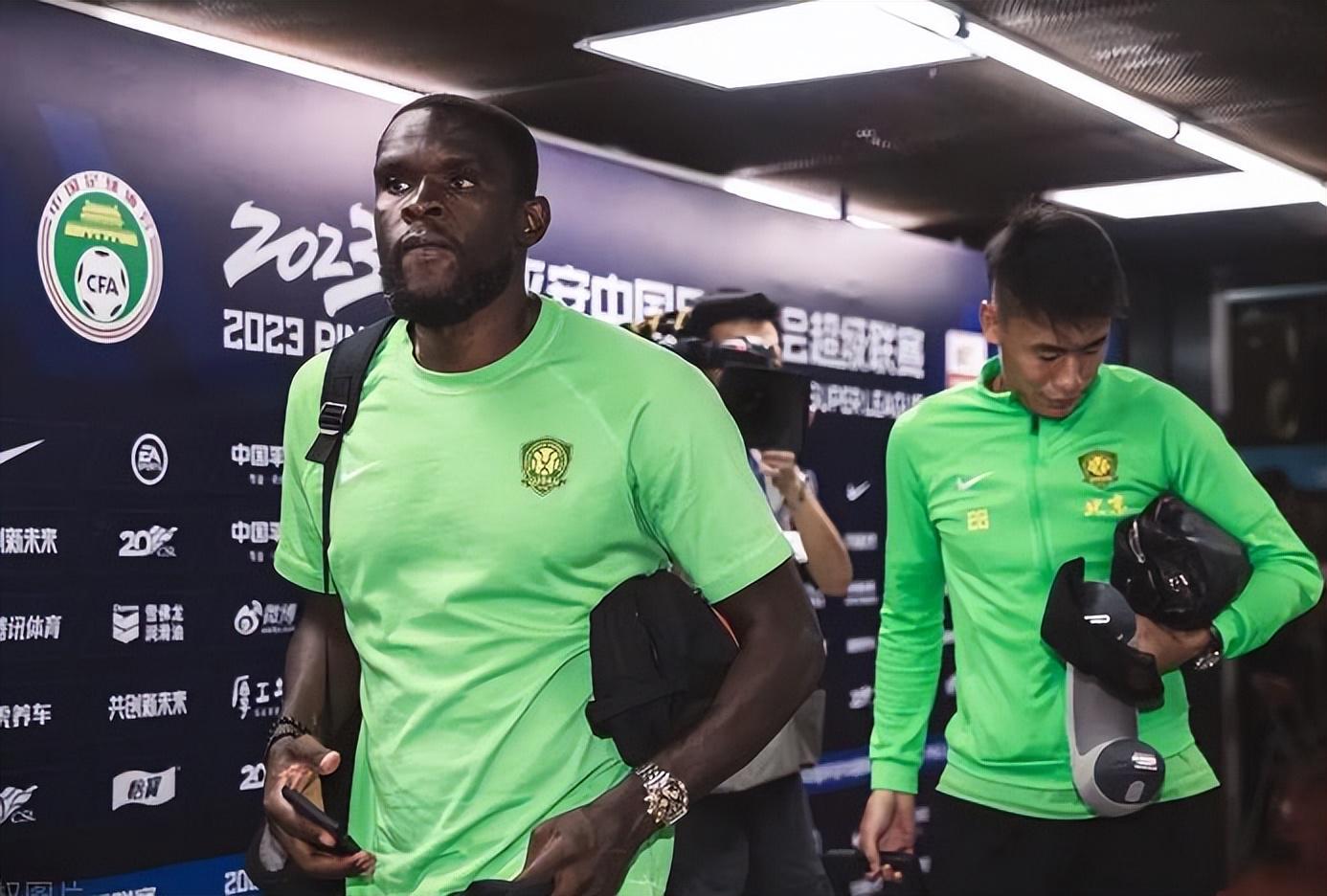 bob半岛体育官方网站-成都蓉城外援中卫补强人选推荐，昔日国安主力值得考虑，引发热议