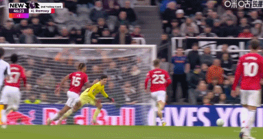 bob半岛体育官方网站-联赛11轮不败终结！曼联1-2遭十人纽卡绝杀，卡里克遭遇上任首败|纽卡斯尔|B费|拉姆塞|戈登|奥苏拉_新浪体育_新浪新闻