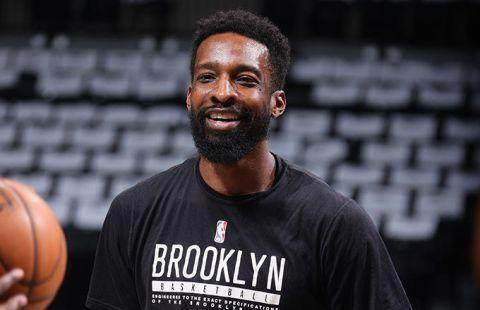 bob半岛体育平台-休赛期10大签约 沃克赴尼克斯上榜 第一竟是他？